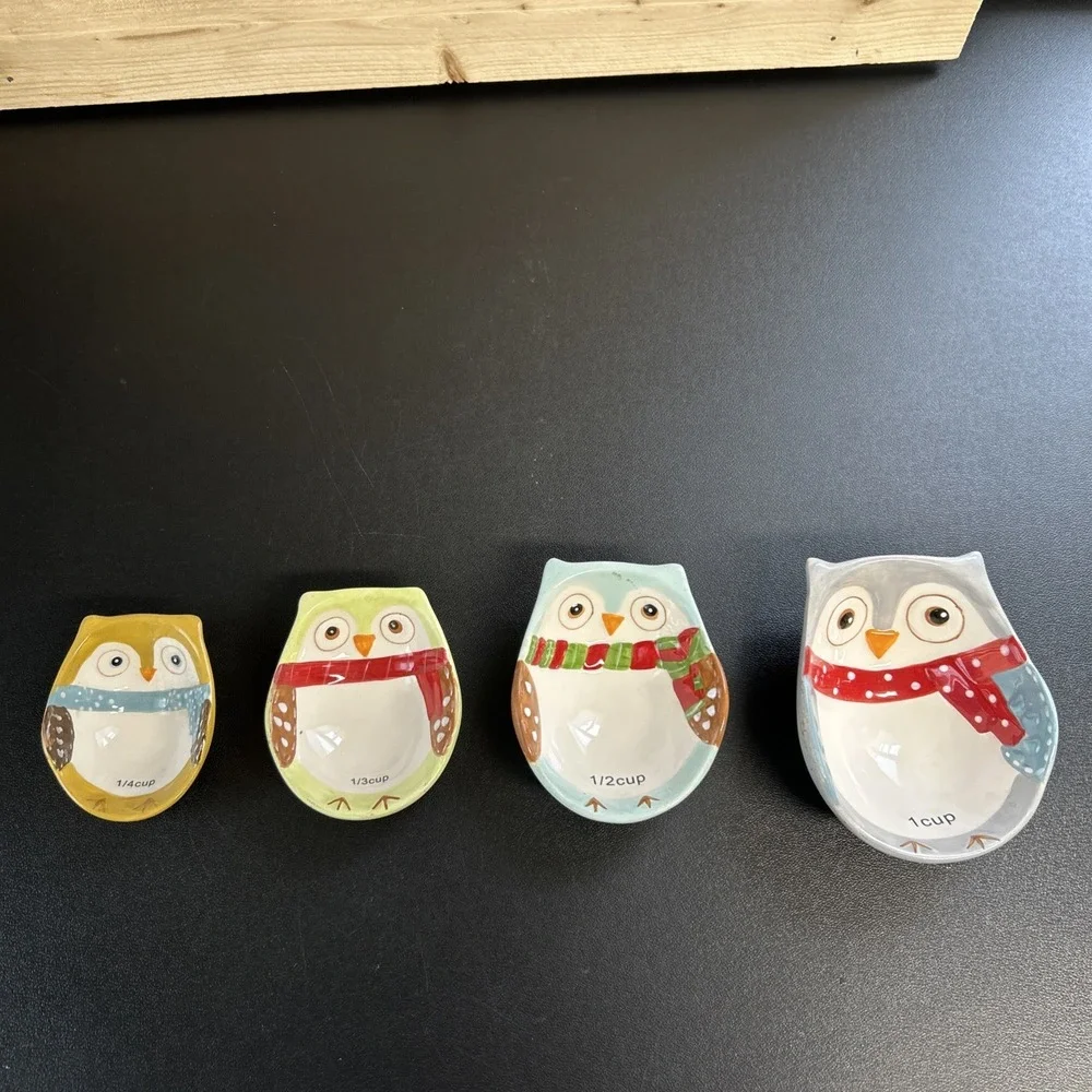 Boston Warehouse Trading Co Owl Measuring Cups Set of‎ 4 Gently Used Nesting